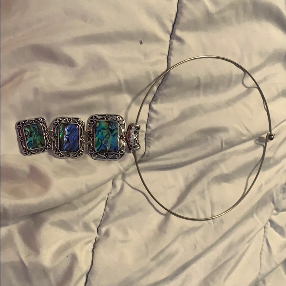Mother of pearl necklace